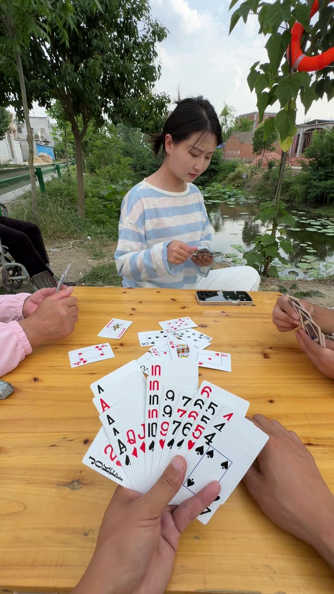 手机版真人视频斗地主(真人视频斗地主下载安装到手机)