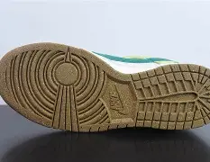 苹果版sb(苹果版顺丰小哥)