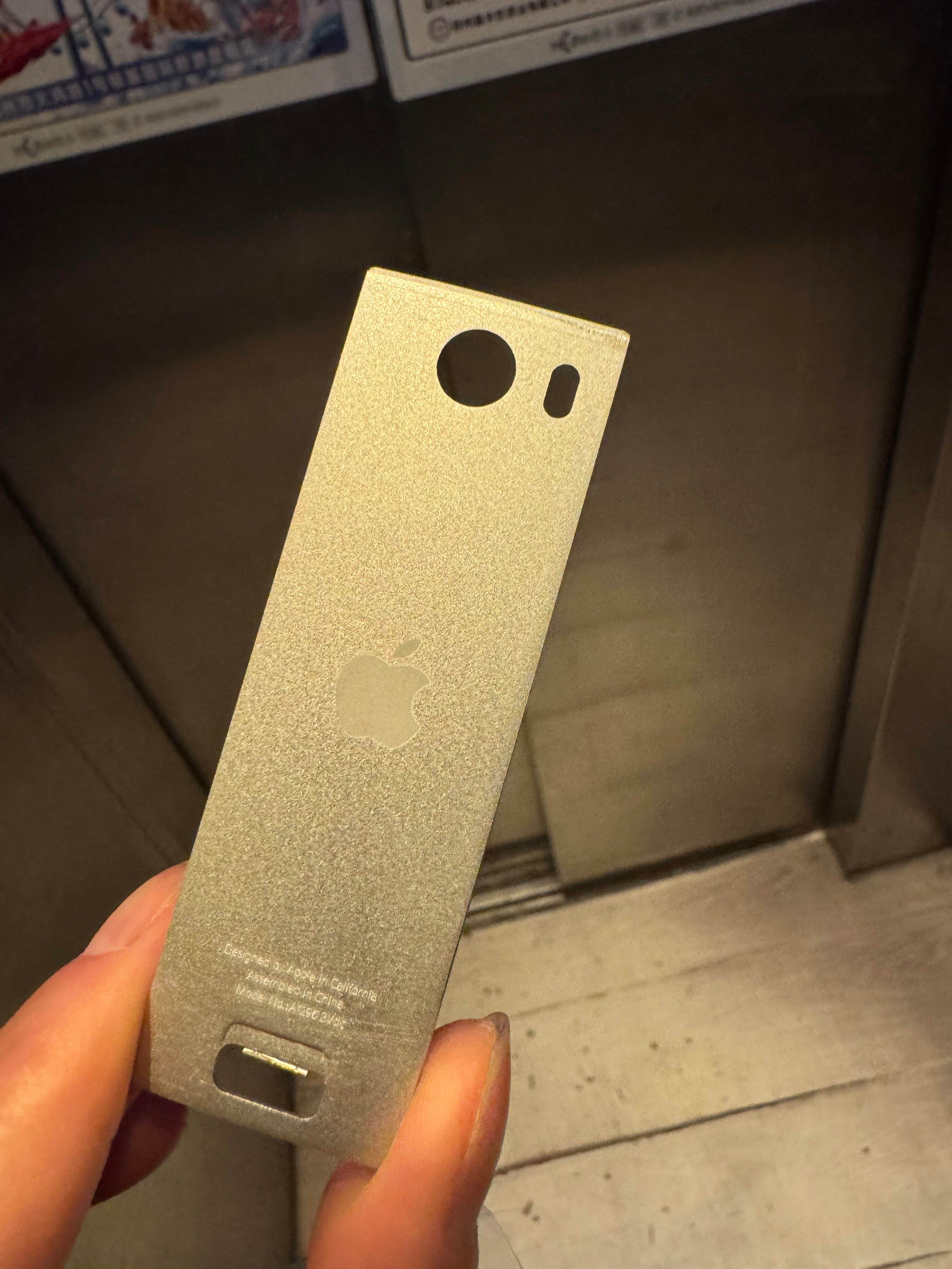 苹果越狱版封装(越狱版苹果是什么意思)