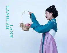 苹果版佳人(佳人苹果脸下联)