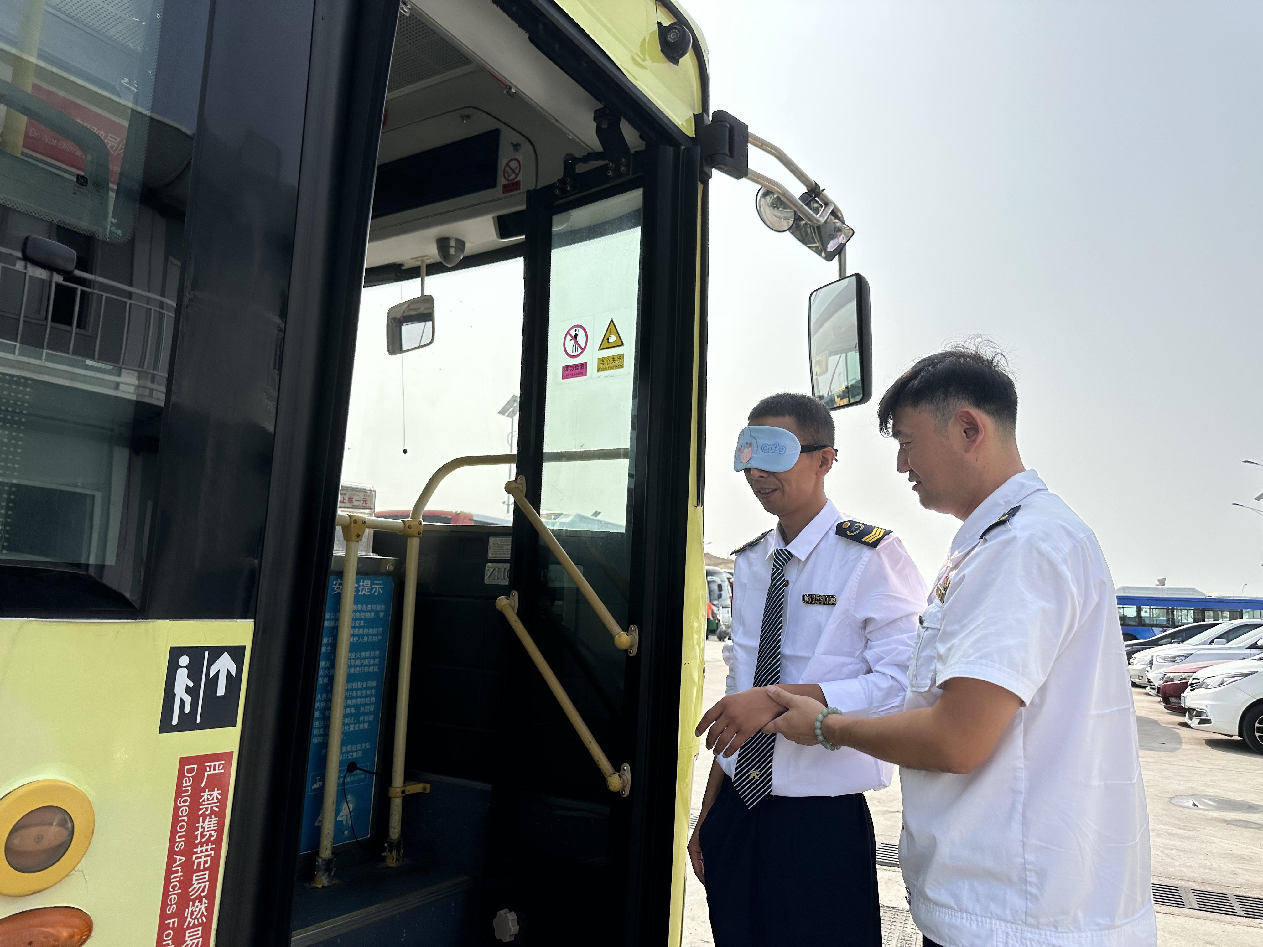 巴士驾驶员手机版下载(巴士驾驶员2017手机版) 巴士驾驶员手机版下载(巴士驾驶员2017手机版)