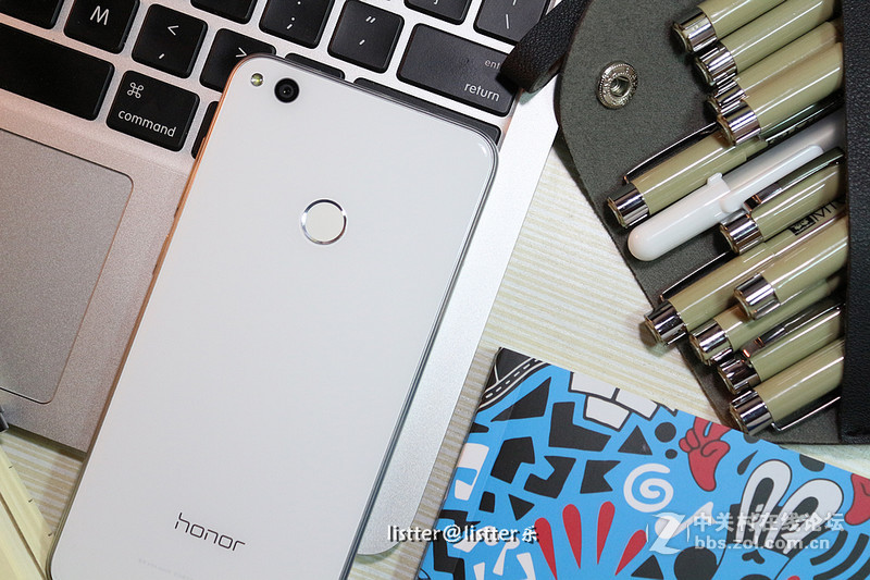 荣耀8青春版手机盒(荣耀8青春版如何拆机)