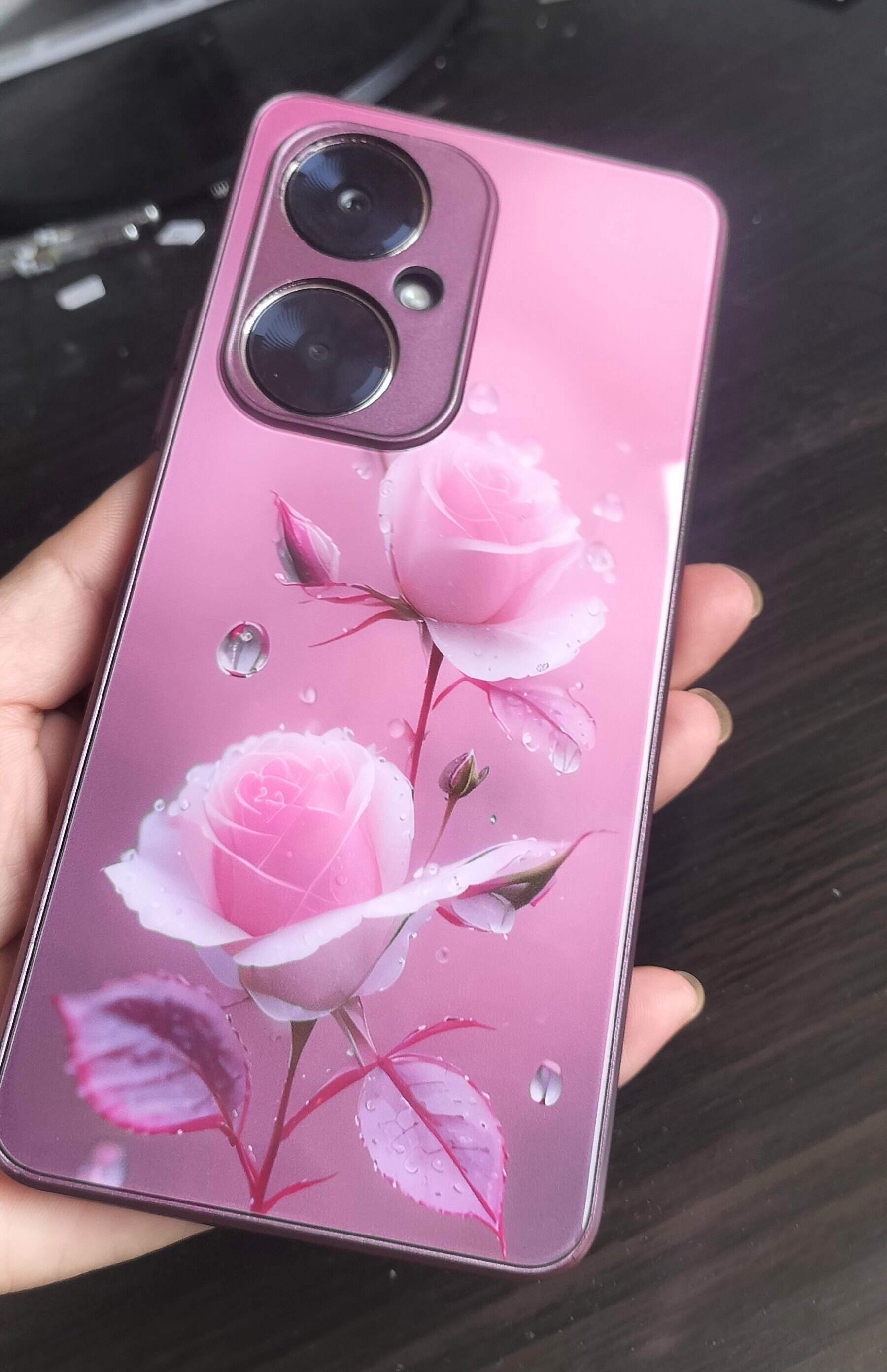 华为手机粉色青春版(华为粉色的手机是什么型号)